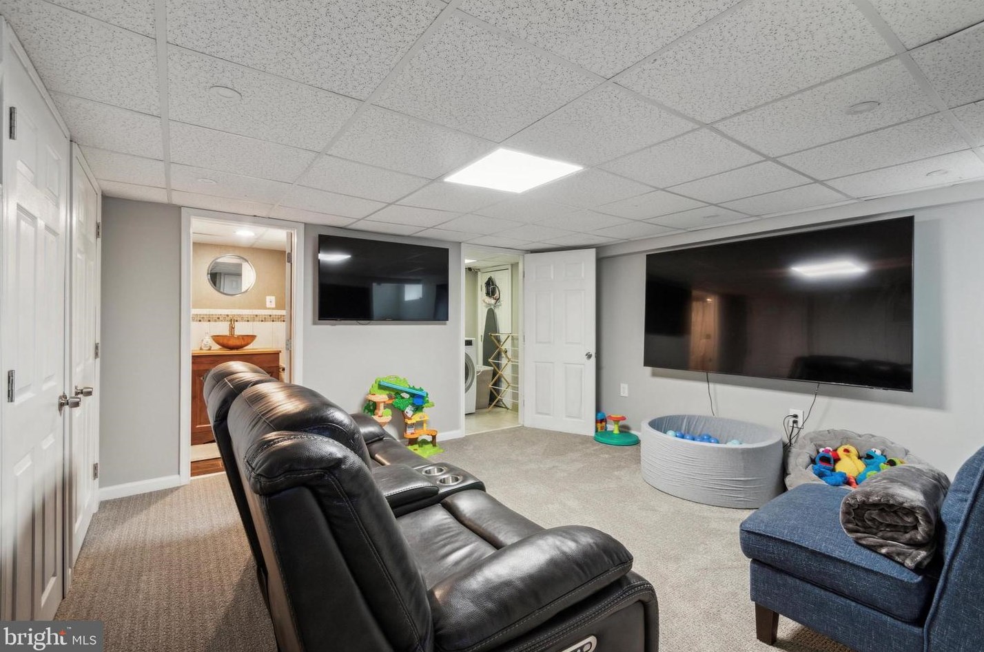 227 Woodland Ave, Media PA 19064-3029 exterior