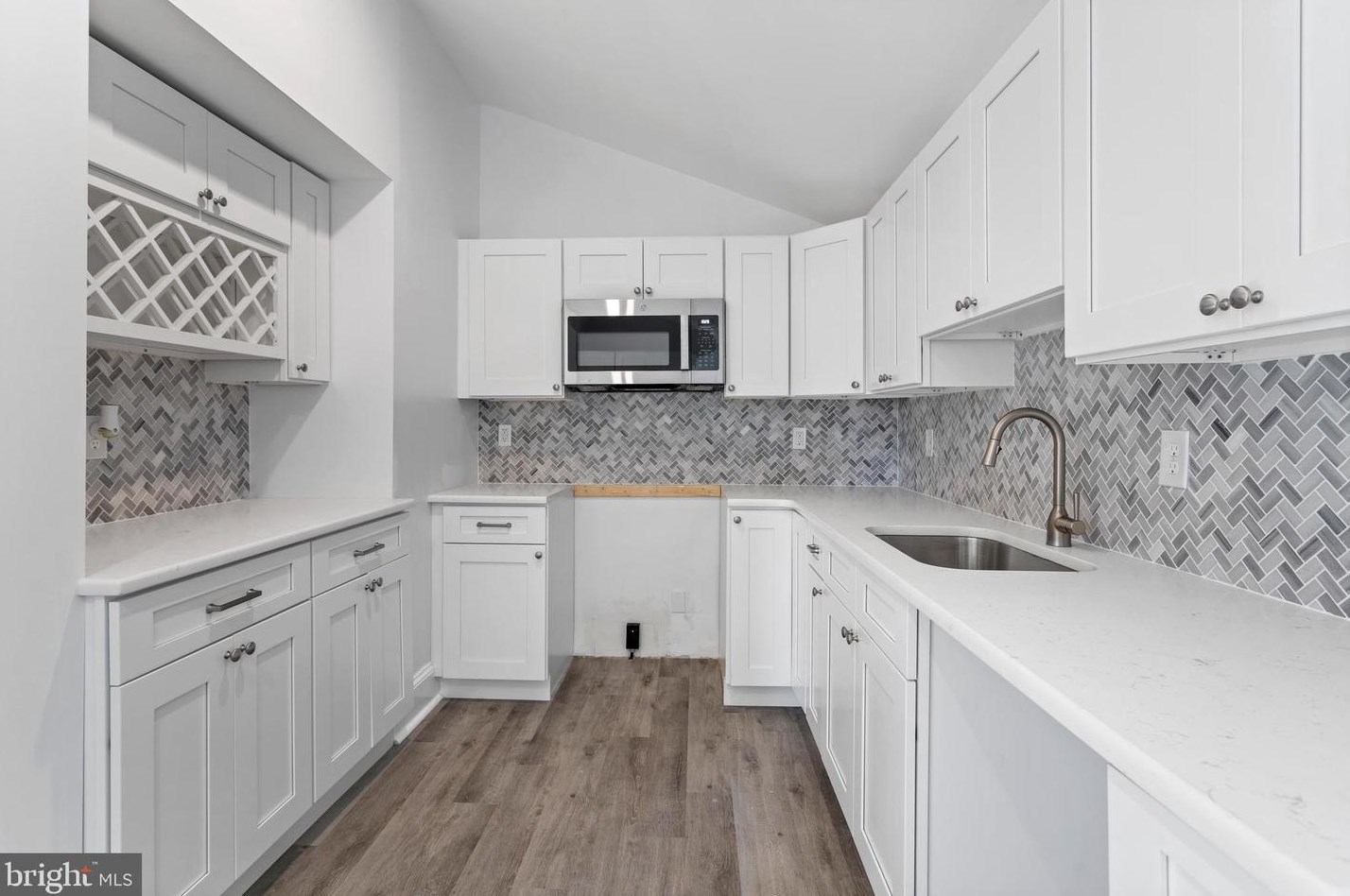 31 Wildwood Ave, Rutledge PA  19070-1915 exterior