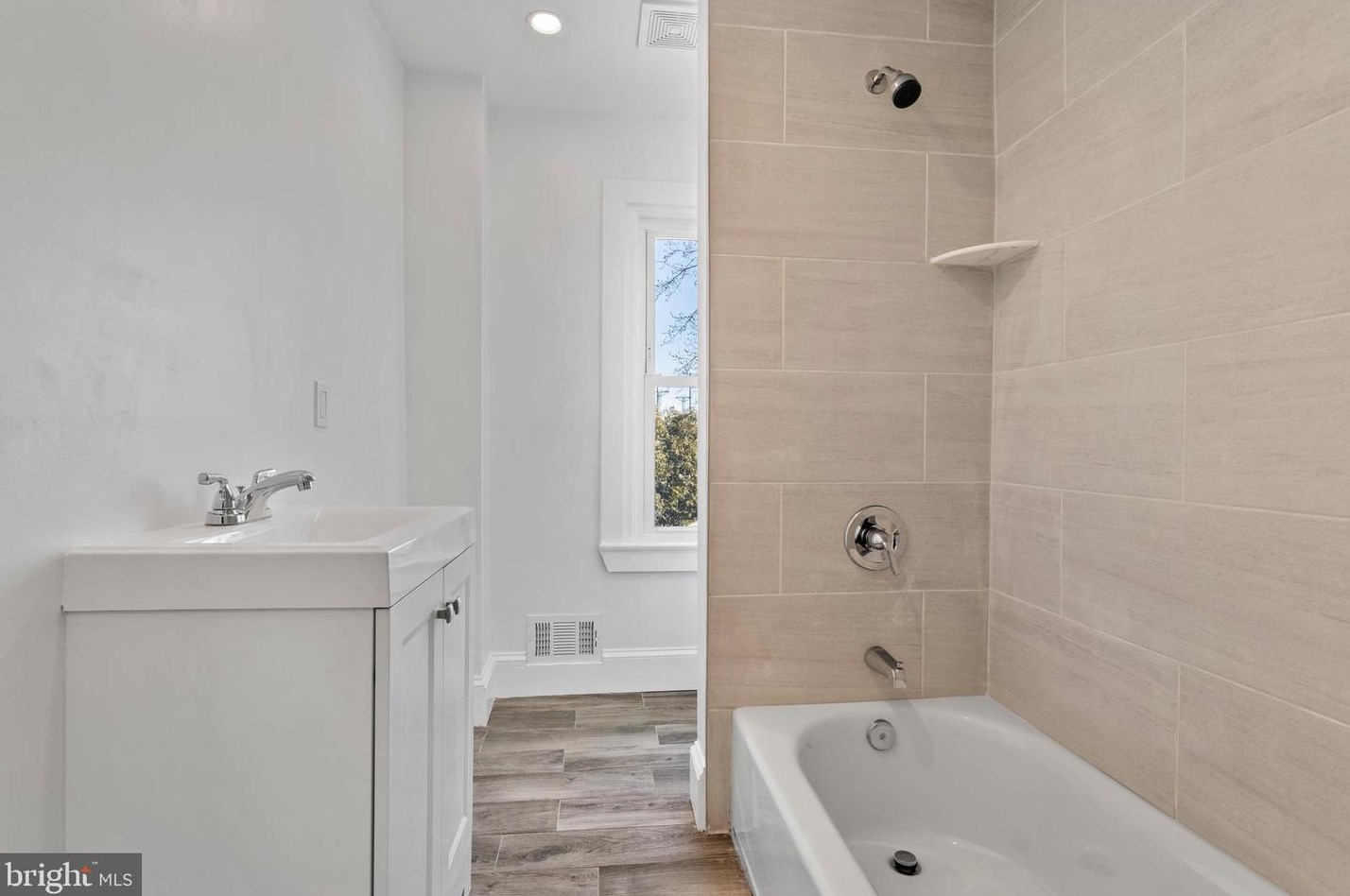 31 Wildwood Ave, Rutledge PA  19070-1915 exterior