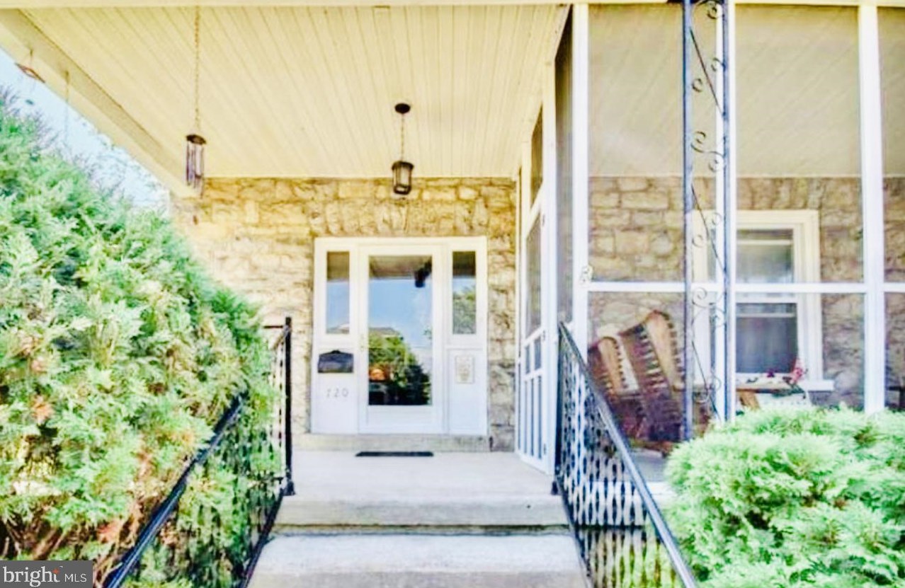 720 14th Ave, Prospect Park, PA 19076