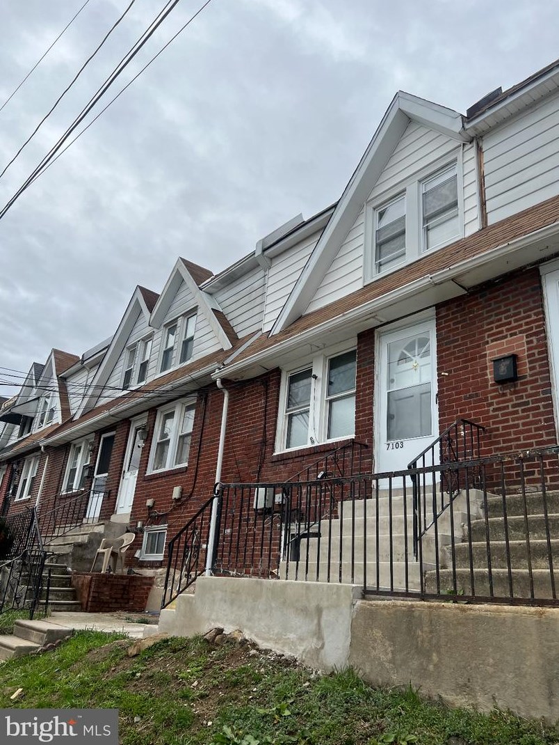 7103 Stockley Rd, Upper Darby, PA 19082-5326