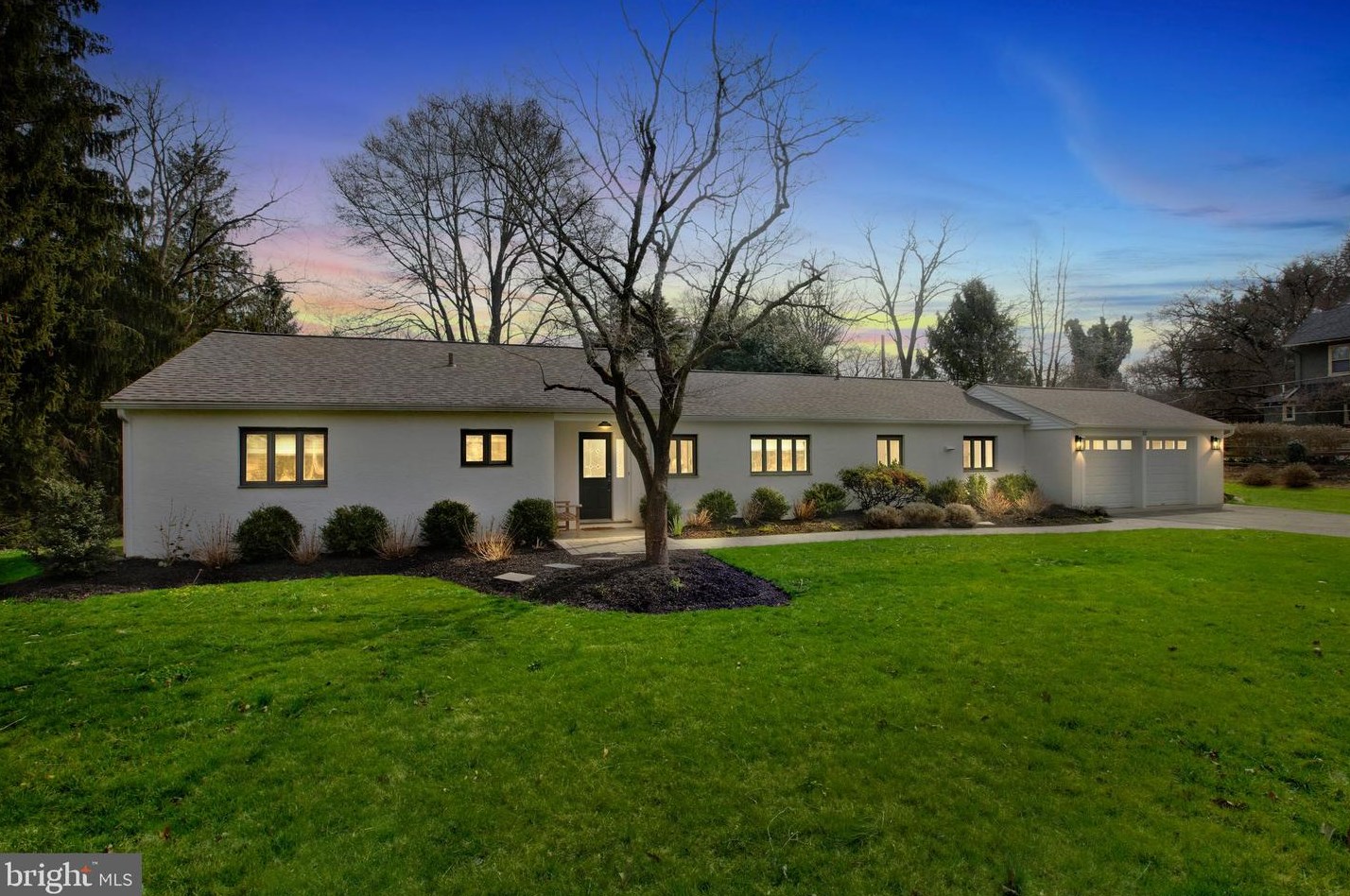 32 Rose Valley Rd, Media, PA 19063-4218