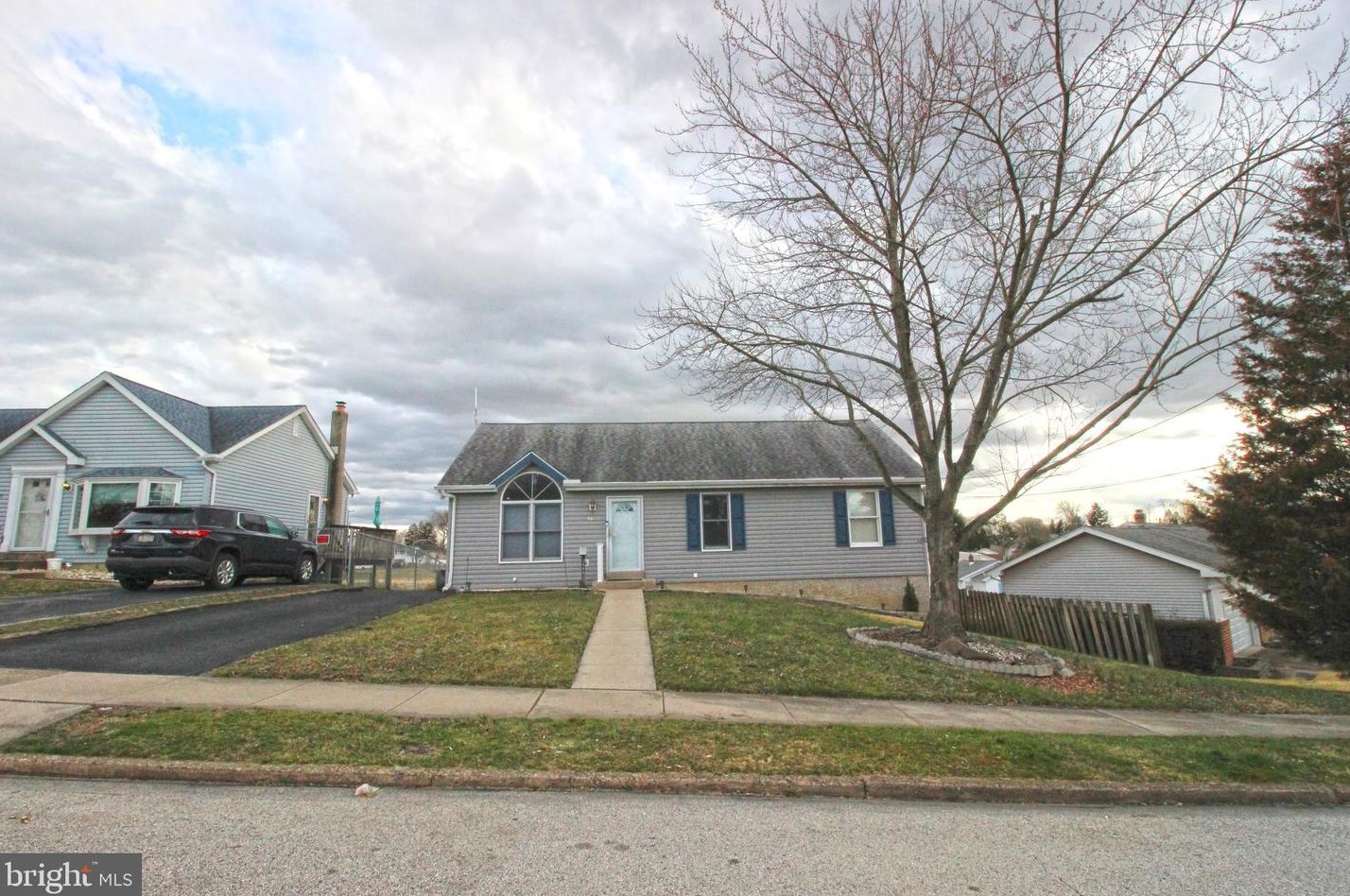 3649 Clearwater Ln, Chester, PA 19015-2155