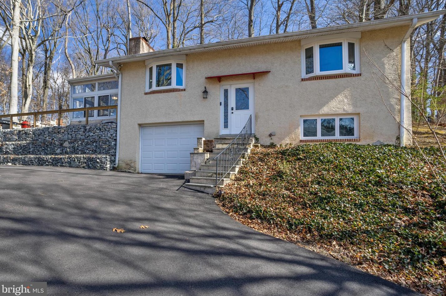 115 Woodview Ln, Media, PA 19063