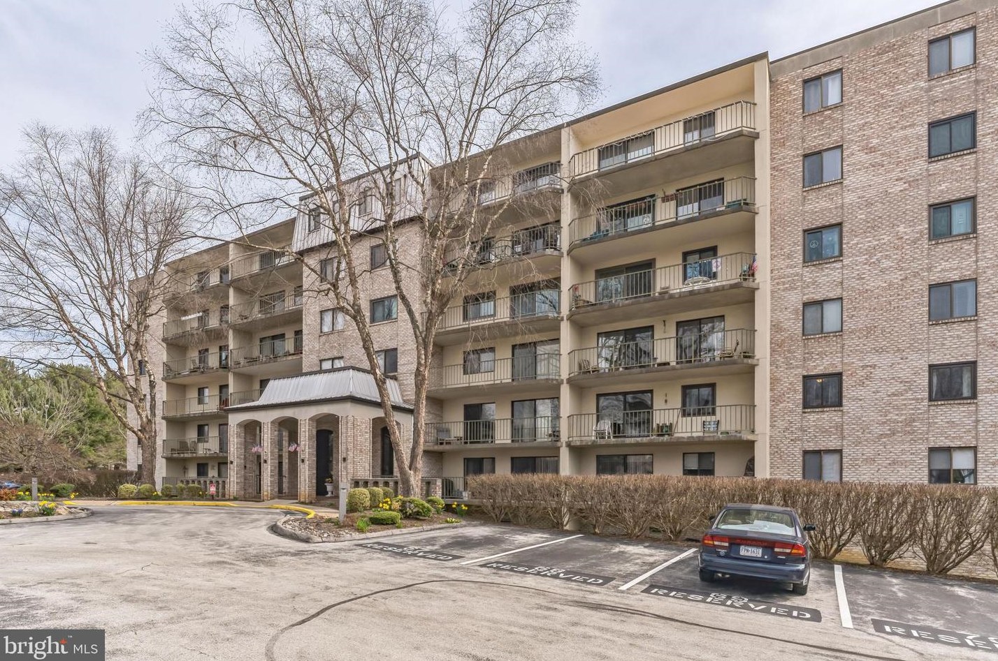 1000 Putnam Blvd, Media PA  19086-6772 exterior