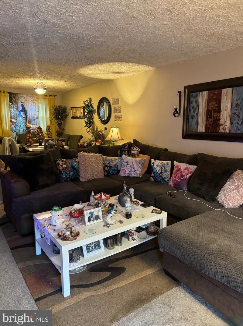 325 Fern St, Darby PA  19023-2614 exterior