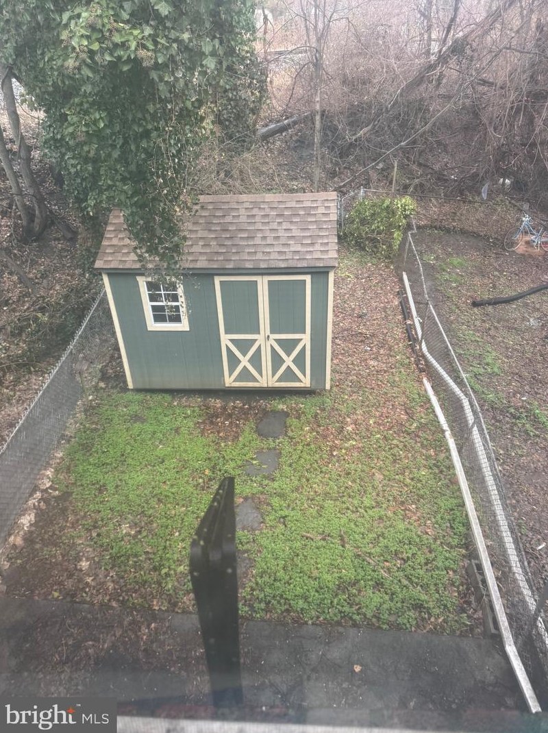 325 Fern St, Darby PA  19023-2614 exterior