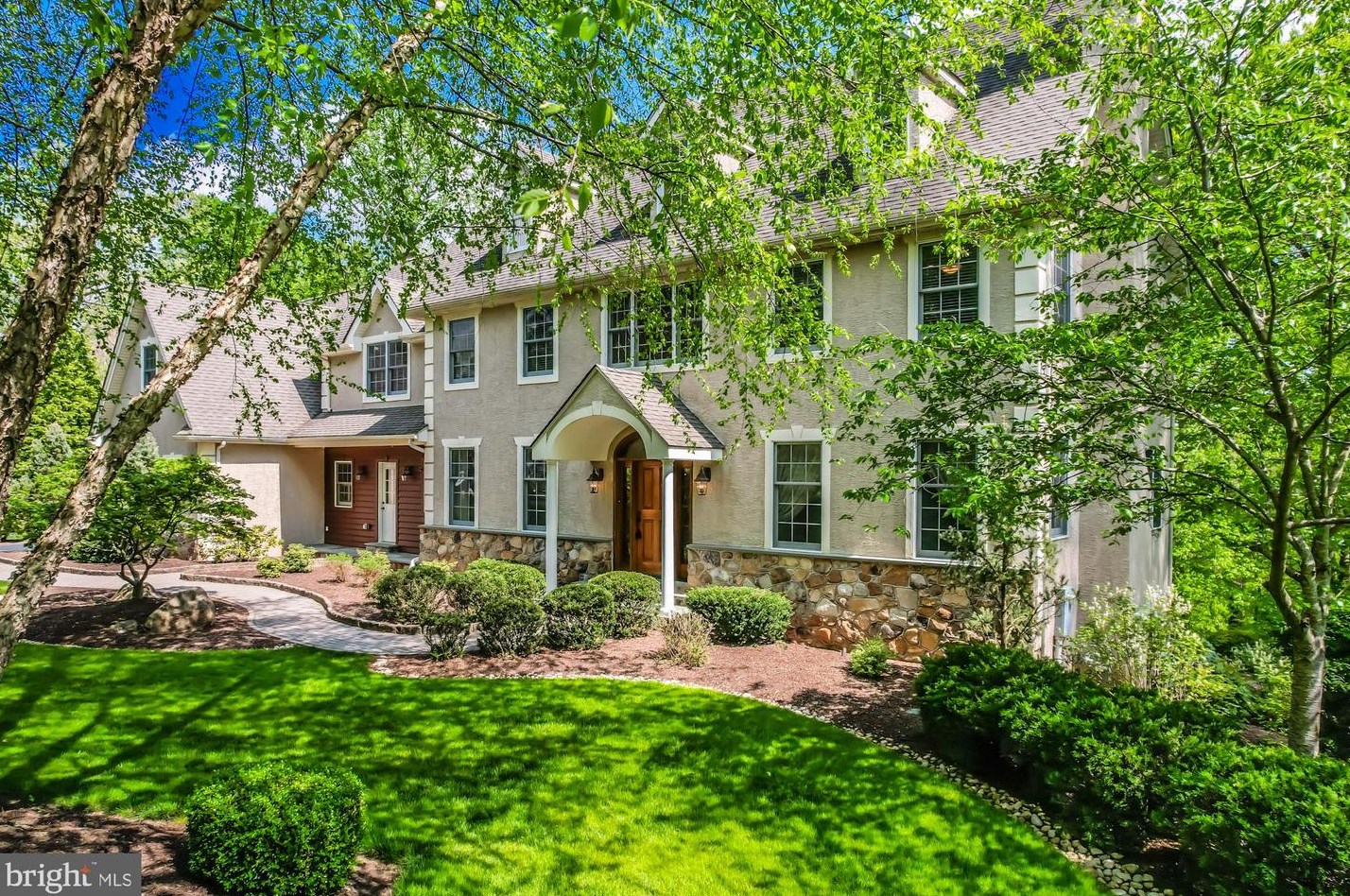 102 Feather Hill Ln, Media, PA 19063-5621