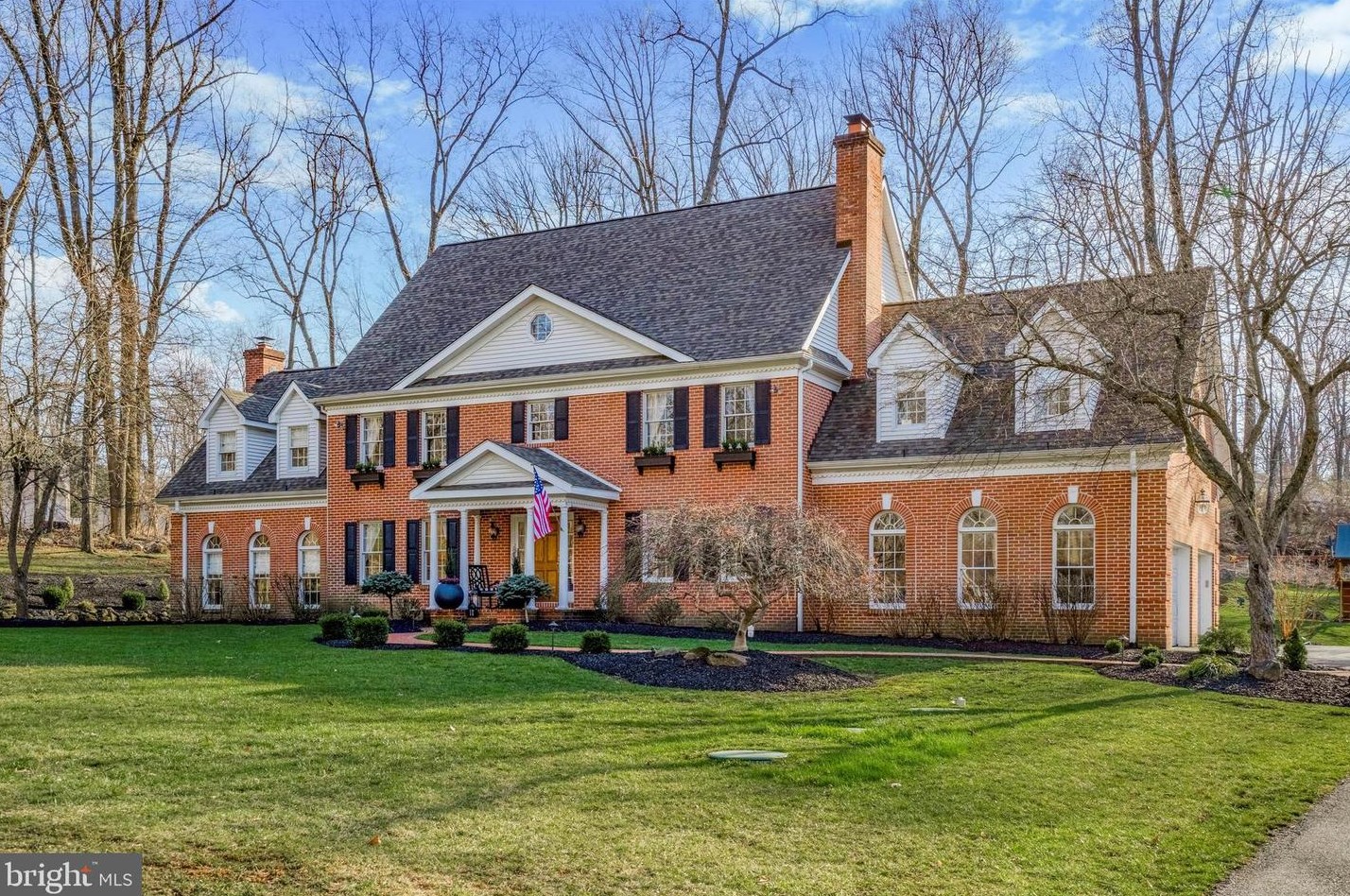 1000 Beverly Ln, Newtown Square, PA 19073