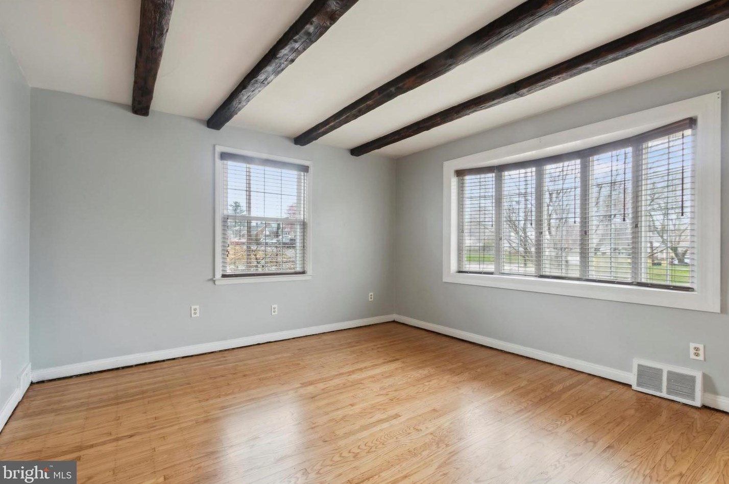 306 Buse St, Ridley Park, PA 19078