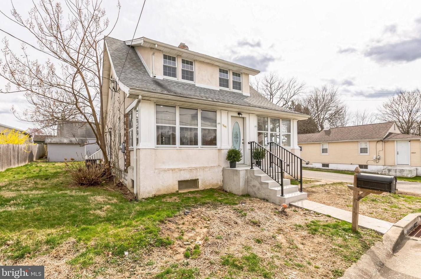 1541 Cherry St, Boothwyn, PA 19061-3009