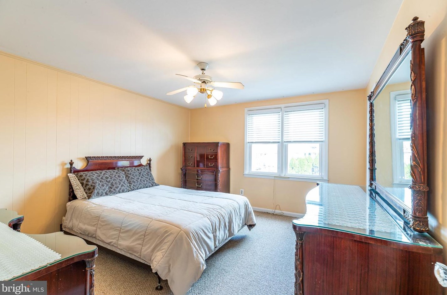 417 Park Dr, Manor PA  19036-1617 exterior