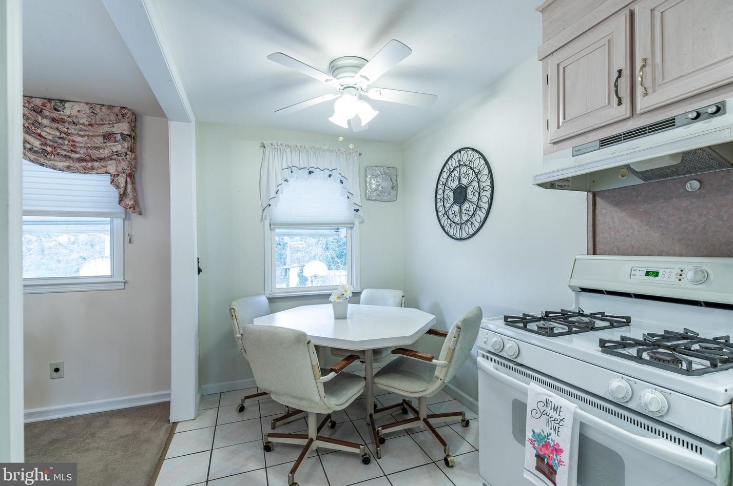 417 Park Dr, Manor PA  19036-1617 exterior