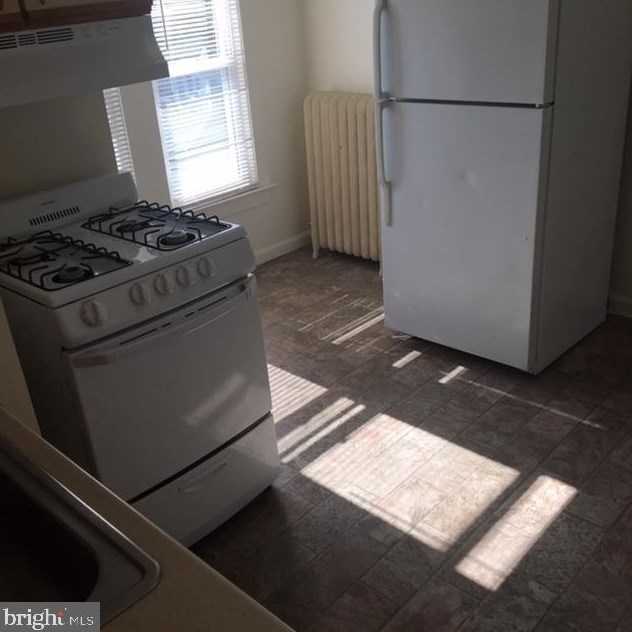 32 State Rd, Upper Darby PA  19082-1908 exterior