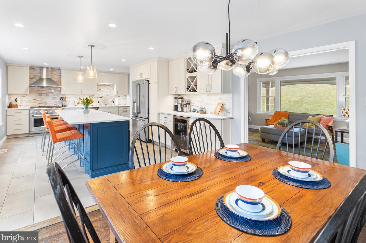 2330 Feathering Ln, Media PA 19063-1908 exterior