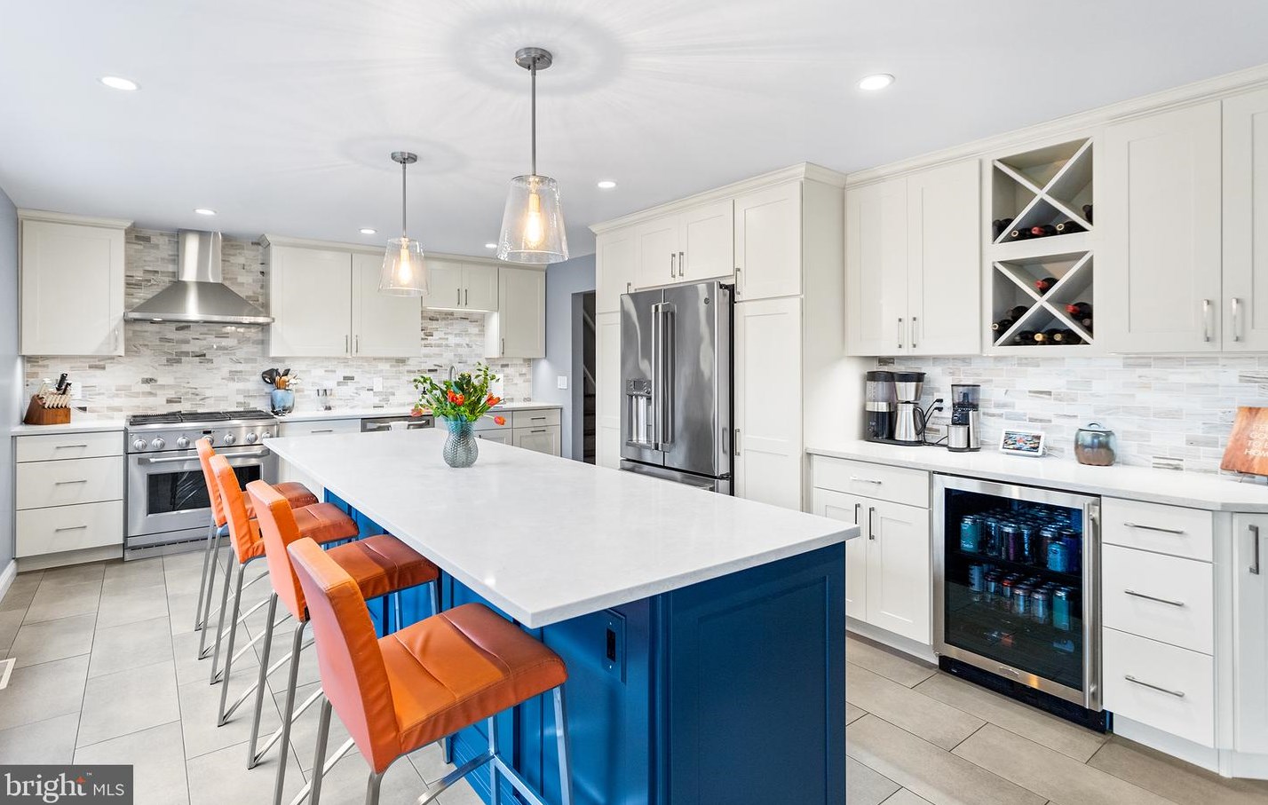 2330 Feathering Ln, Media PA 19063-1908 exterior