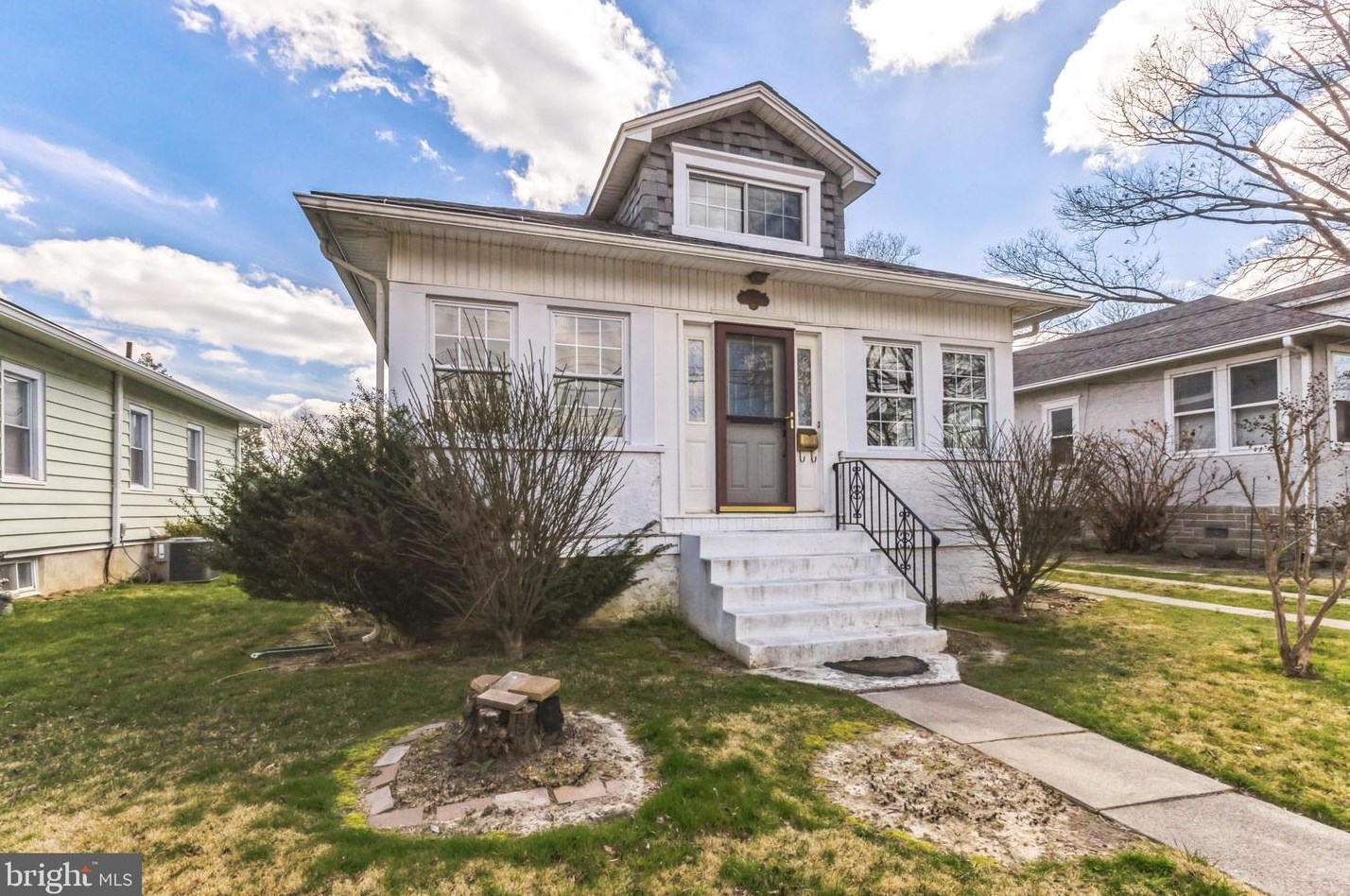 932 10th Ave, Prospect Park, PA 19076