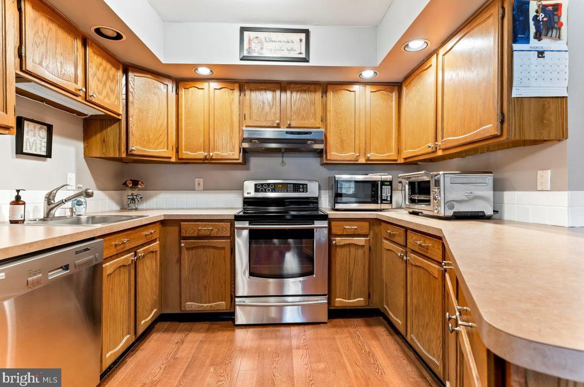 506 Williamson Cir, Media, PA 19063-5132