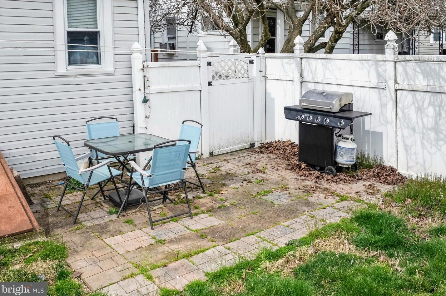 39 Cooke Ave, Manor PA 19036-1318 exterior