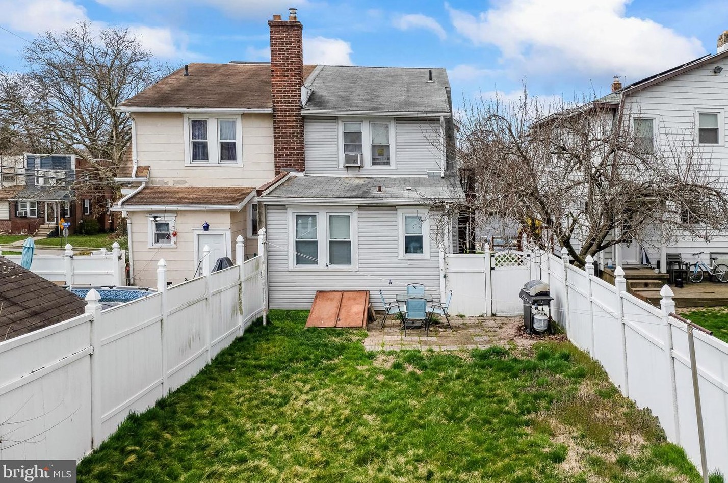 39 Cooke Ave, Manor PA 19036-1318 exterior