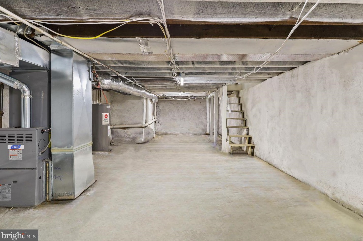 912 Forrester Ave, Darby PA 19023-1612 exterior