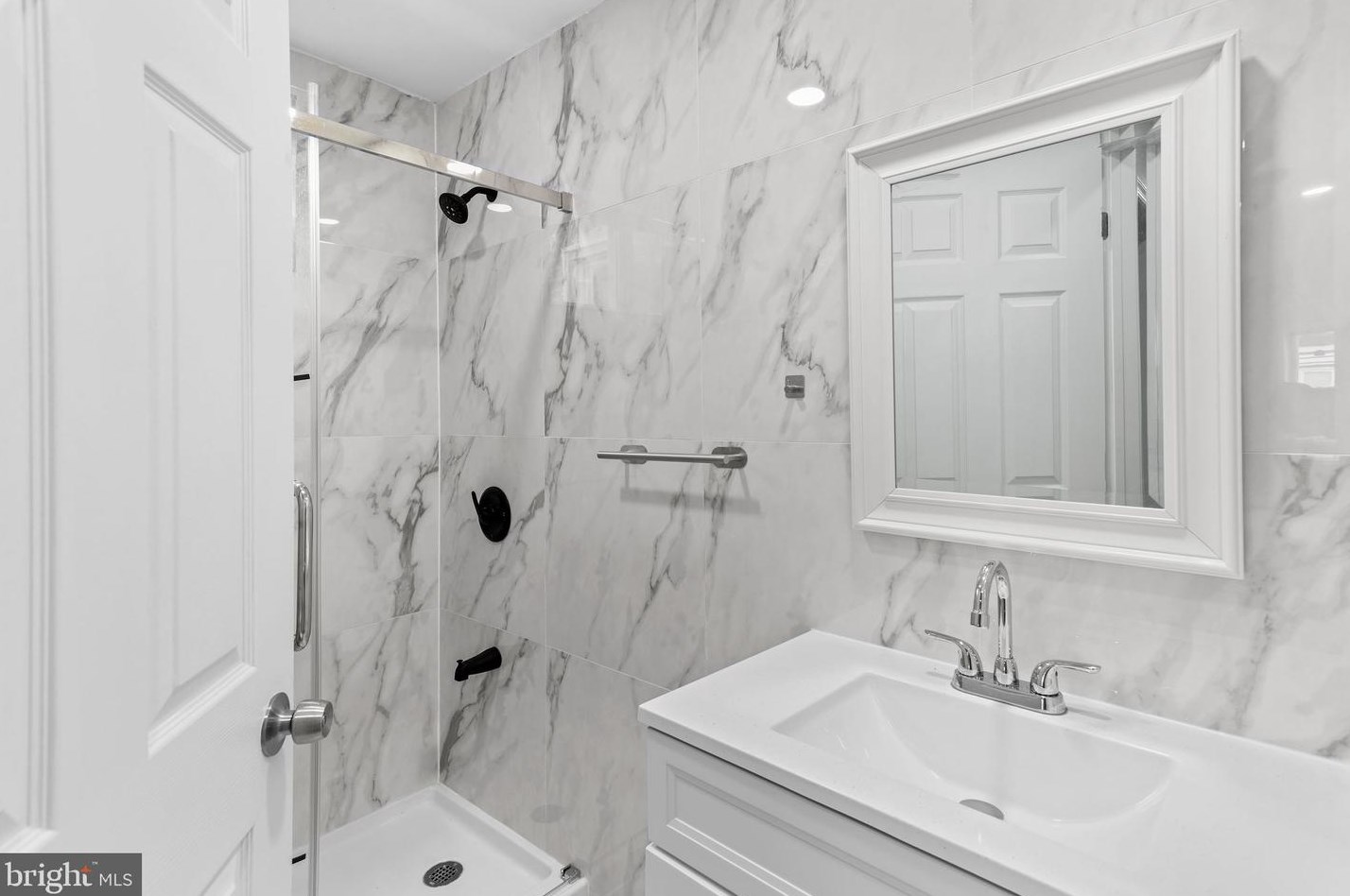 912 Forrester Ave, Darby PA 19023-1612 exterior