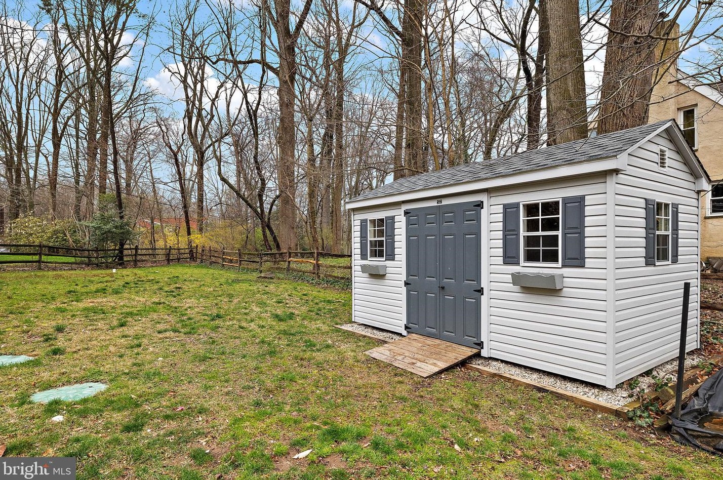 722 Beechwood Rd, Media PA  19063-1706 exterior