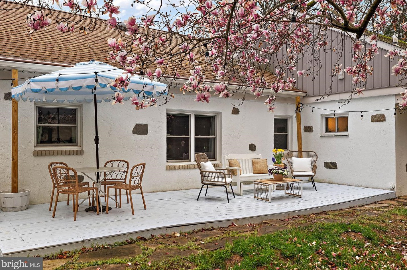 722 Beechwood Rd, Media PA  19063-1706 exterior