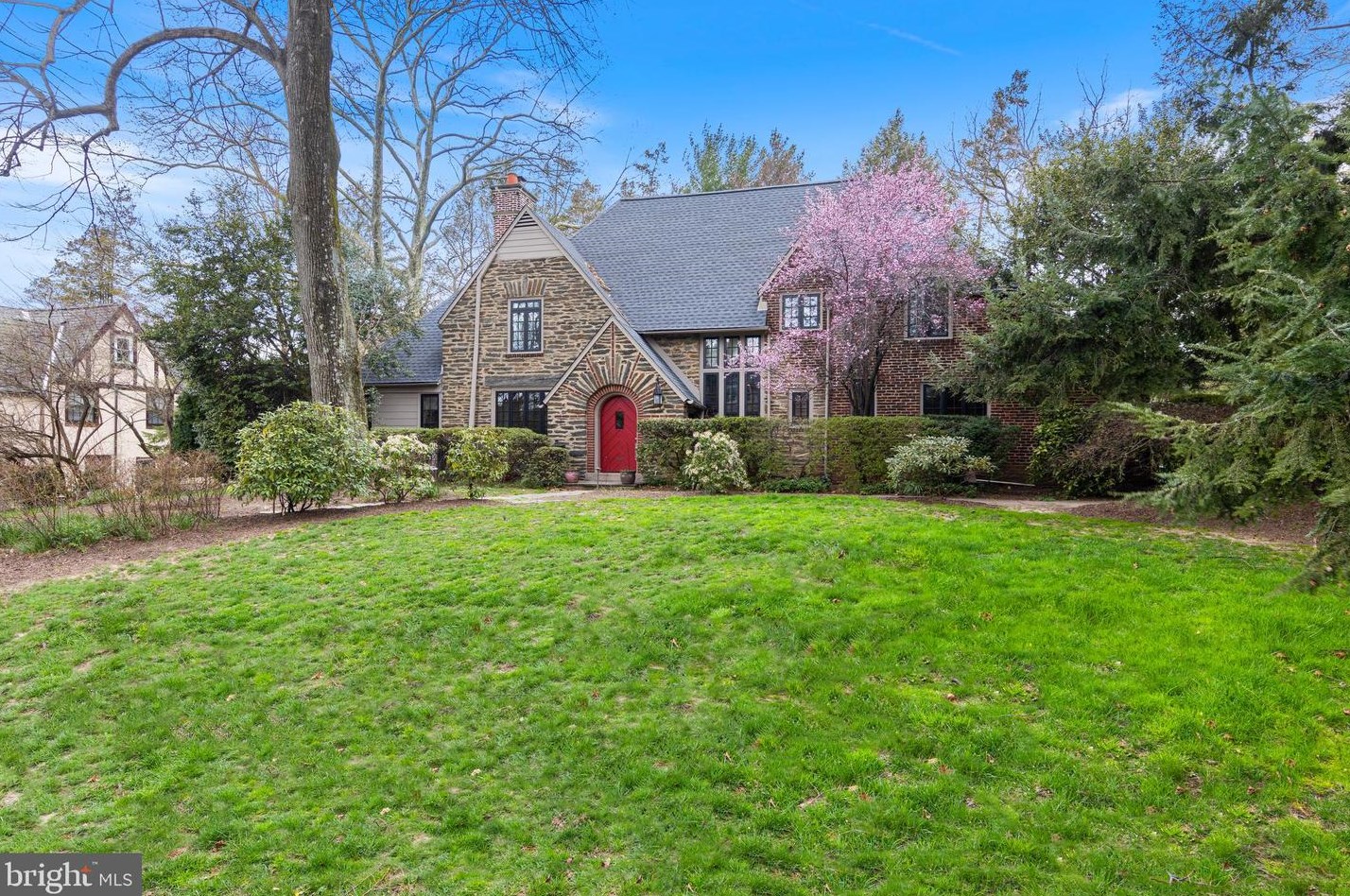 5 Guernsey Rd, Swarthmore, PA 19081-1208