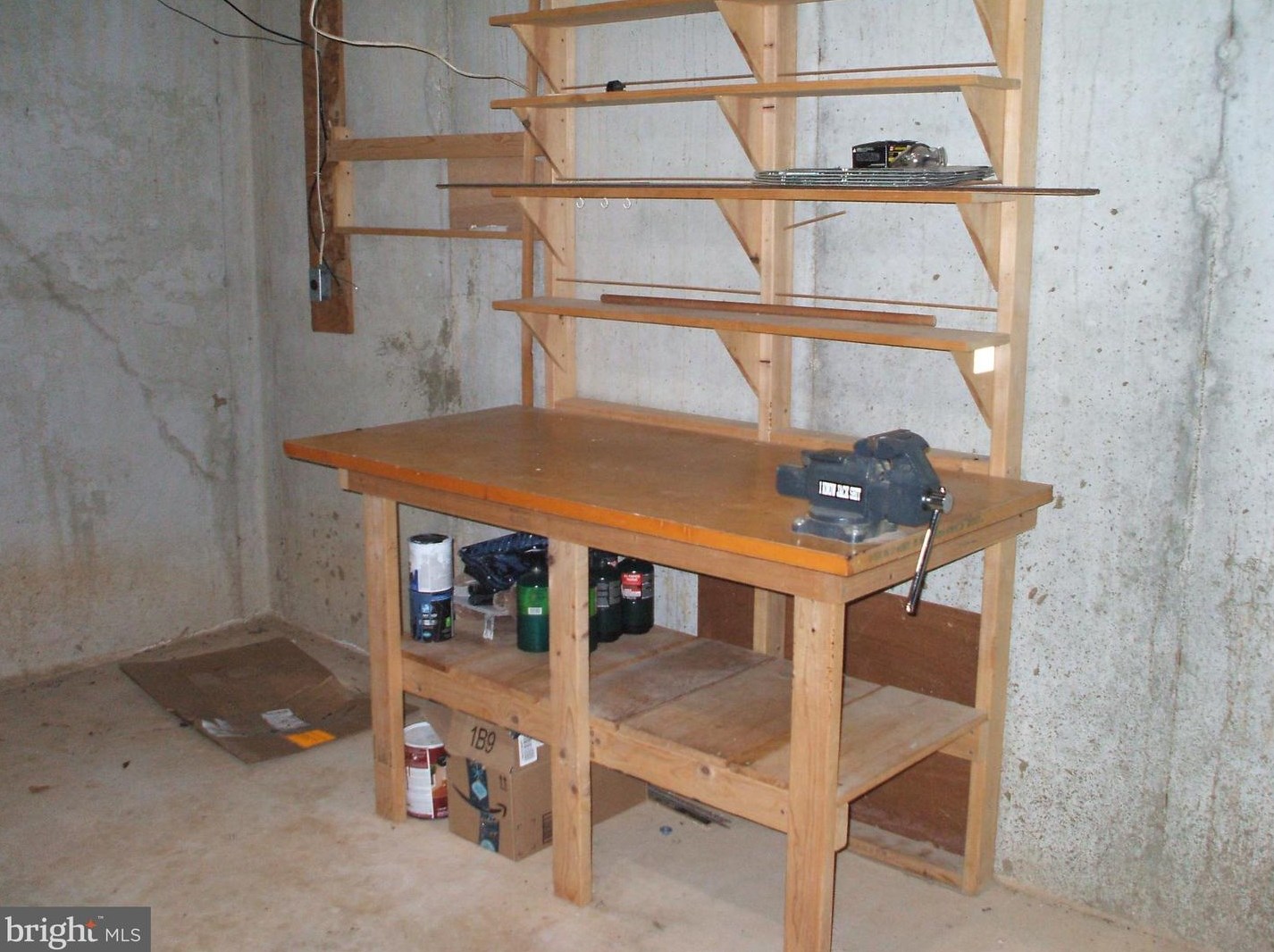 284 Wexford Ct, Chester PA 19014-1266 exterior