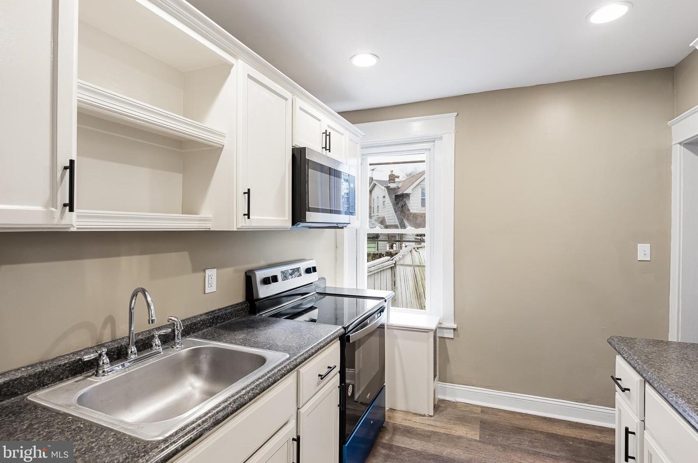 2006 Madison St, Chester PA 19013-5425 exterior