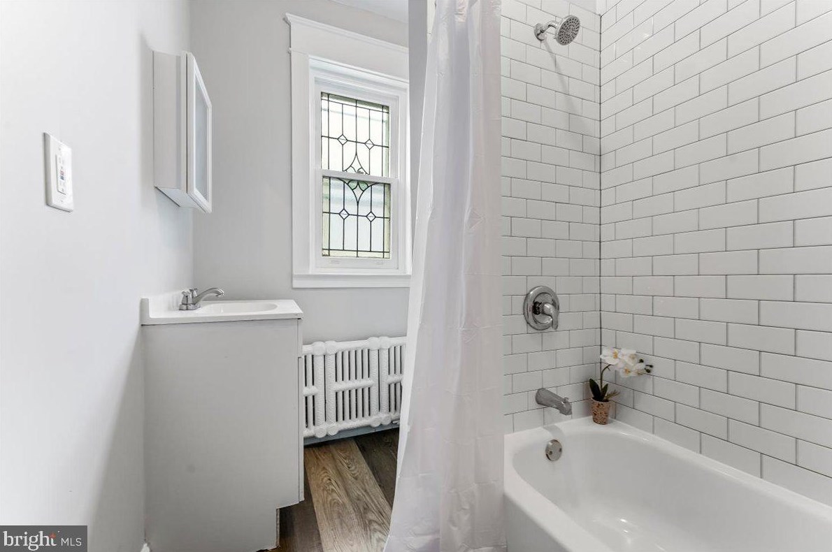 2208 Madison St, Chester PA 19013-5122 exterior