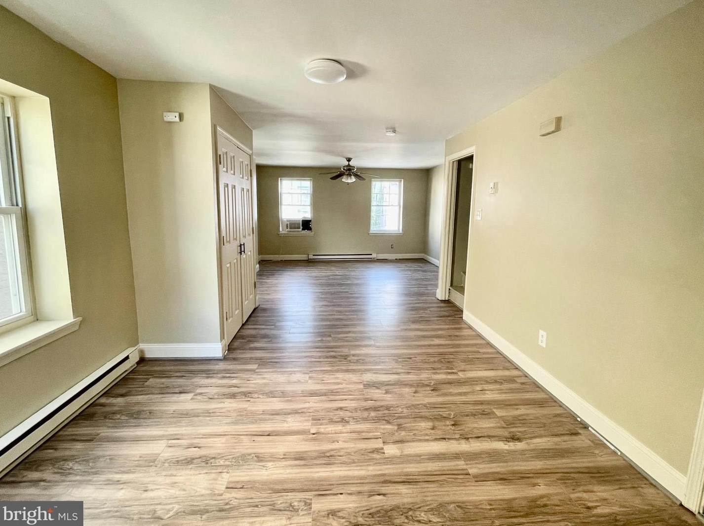 329 Rose St, Chester, PA 19013-5928