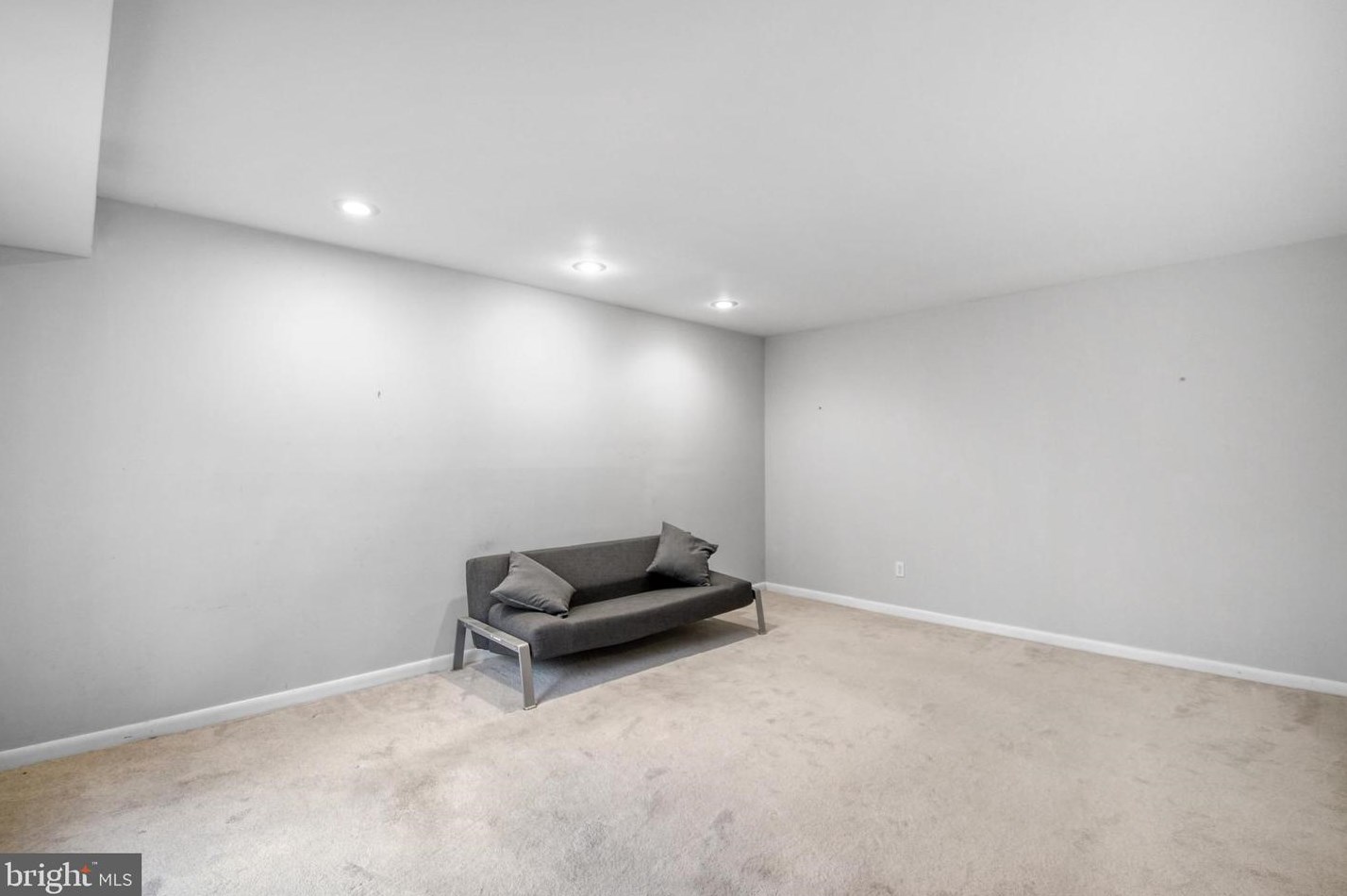 108 Marple Woods Dr, Media, PA 19064