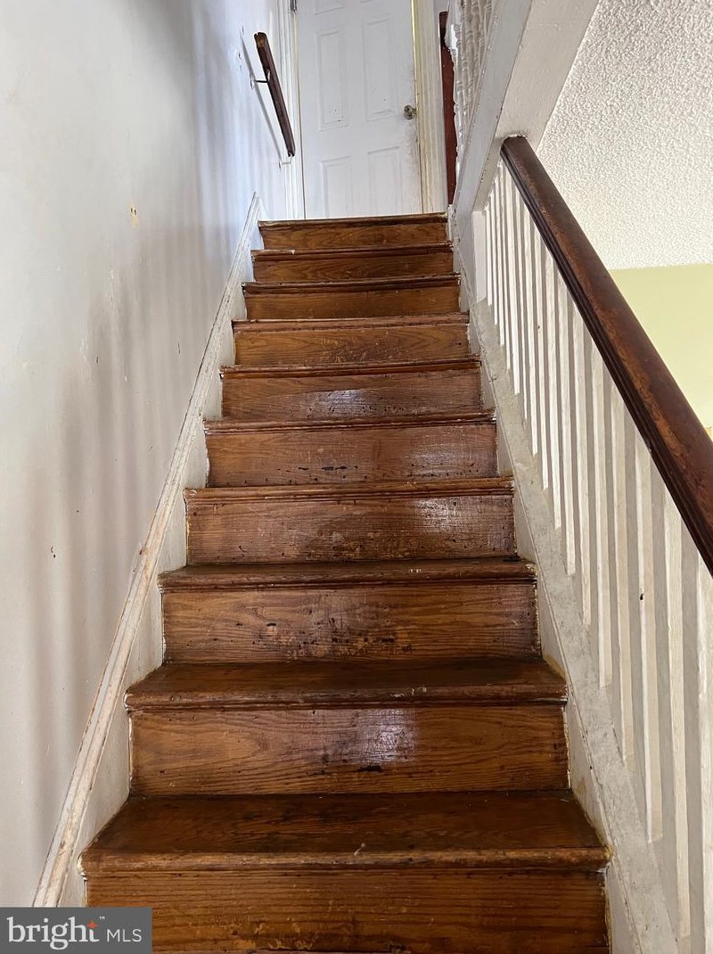 125 Fern St, Darby PA  19023-3010 exterior