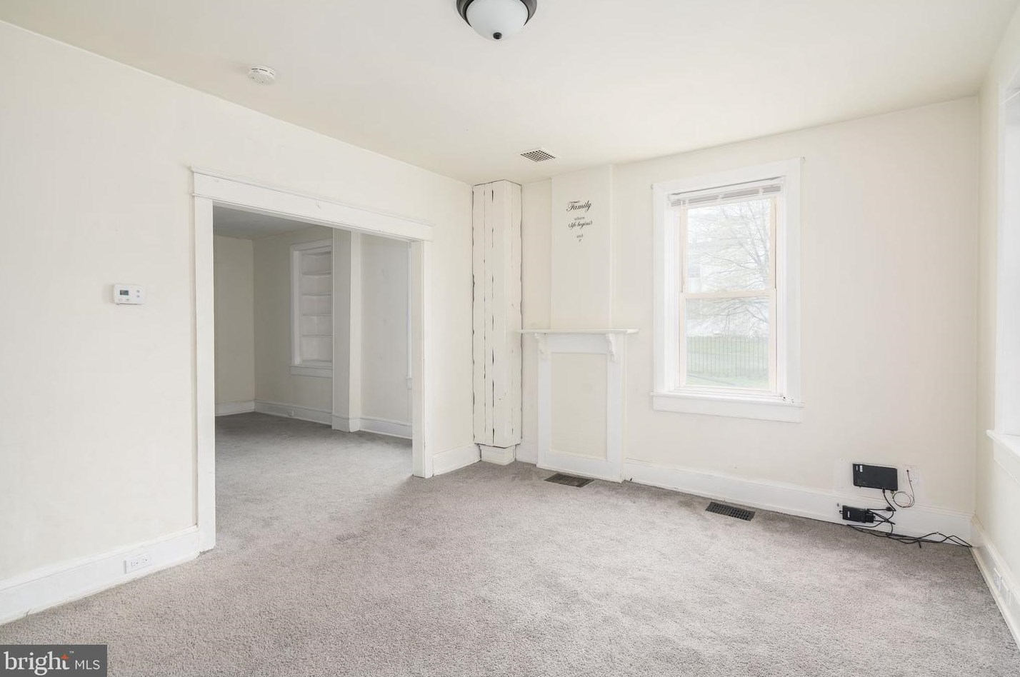 32 6 St, Chester PA 19013-0061 exterior