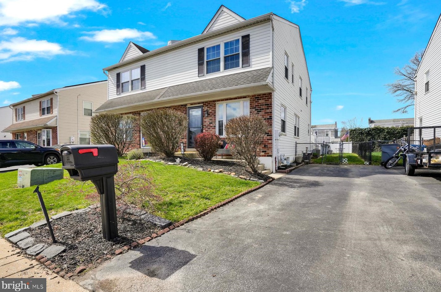 235 Summit Ave, Manor, PA 19036-2441