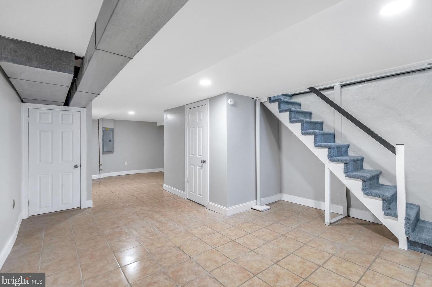 125 Golf Rd, Darby PA 19023-1313 exterior