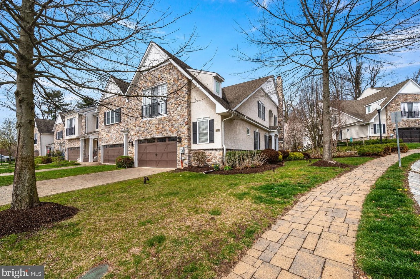 100 Dauphin Dr, Media, PA 19063-1456