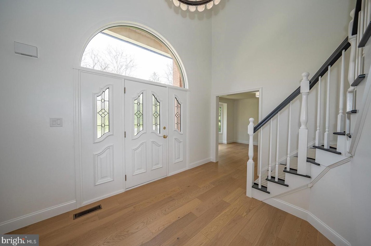 96 Chew Ln, Wayne, PA 19087