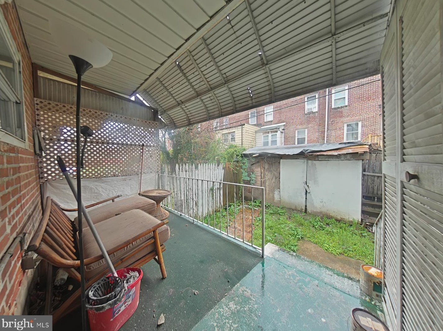 1118 Thomas St, Chester PA 19013-6422 exterior