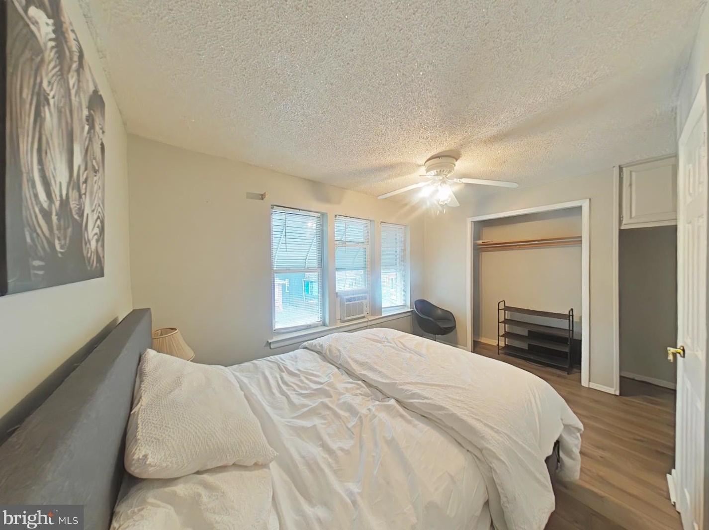 1118 Thomas St, Chester PA 19013-6422 exterior