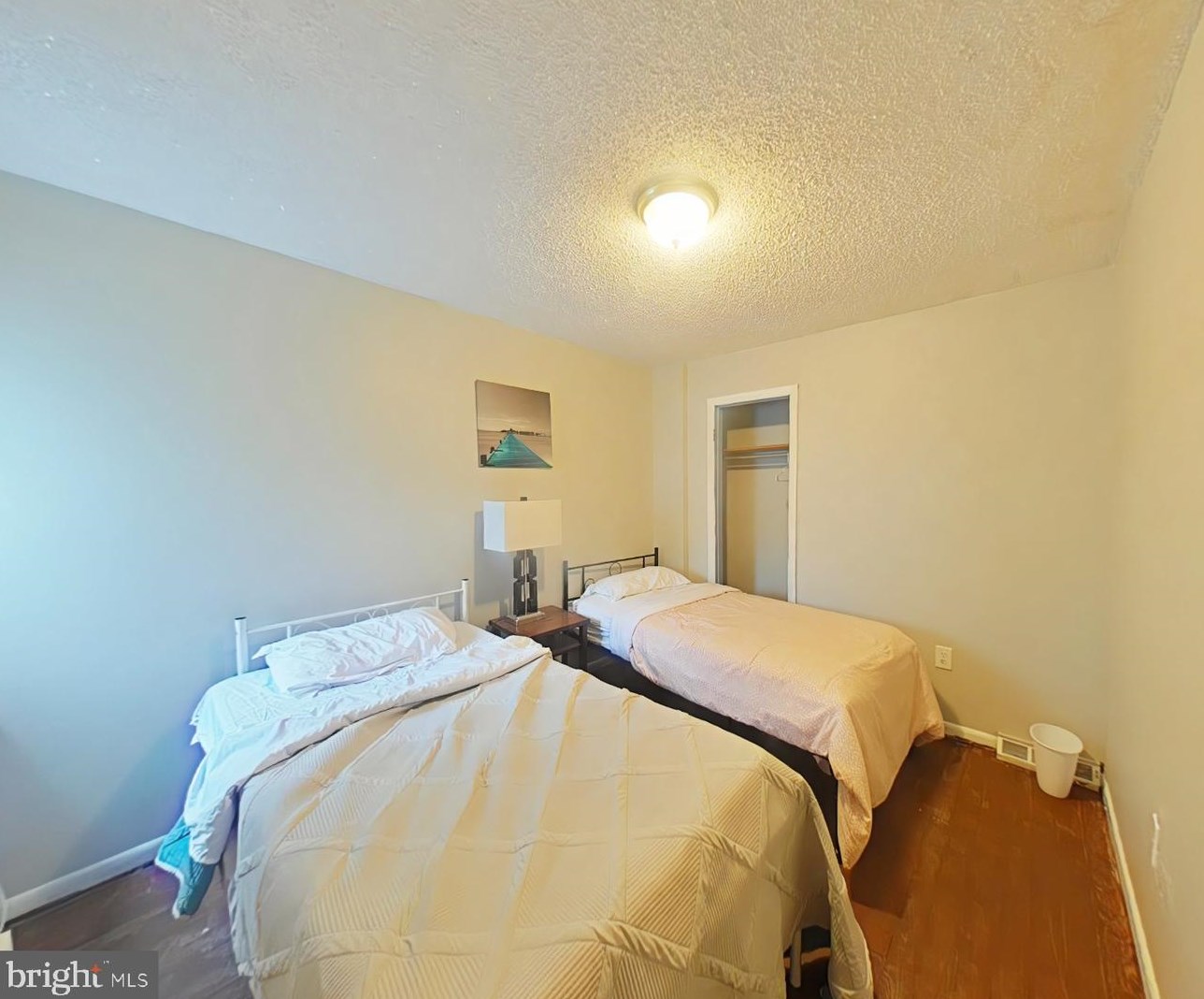 1118 Thomas St, Chester PA 19013-6422 exterior