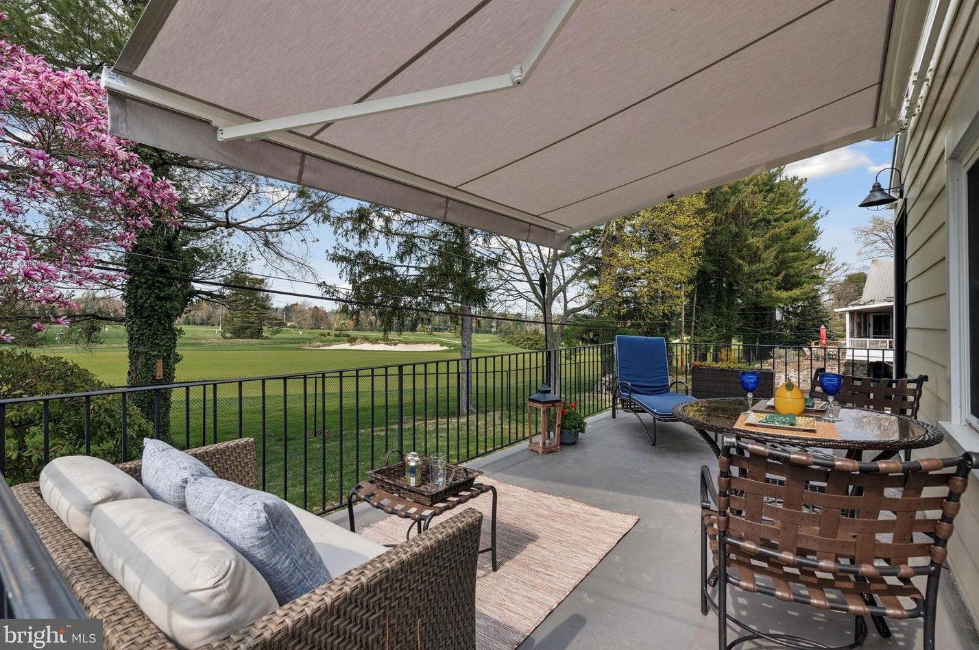 16 Golfview Rd, Ardmore PA  19003-1018 exterior