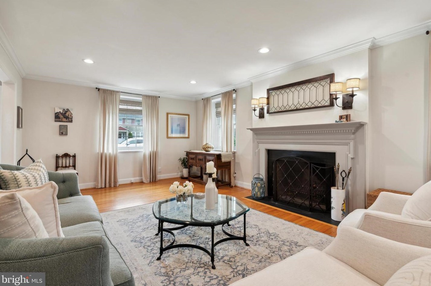 16 Golfview Rd, Ardmore PA  19003-1018 exterior