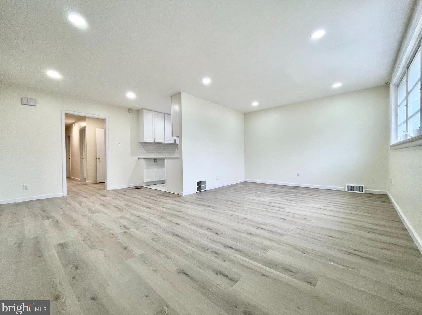 1006 12th Ave, Prospect Park, PA 19076
