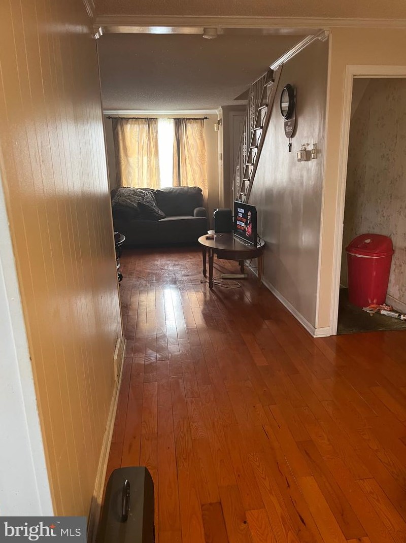 227 Golf Rd, Darby PA 19023-1313 exterior