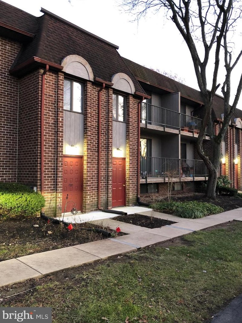 722 Putnam Blvd, Media PA  19086-6702 exterior