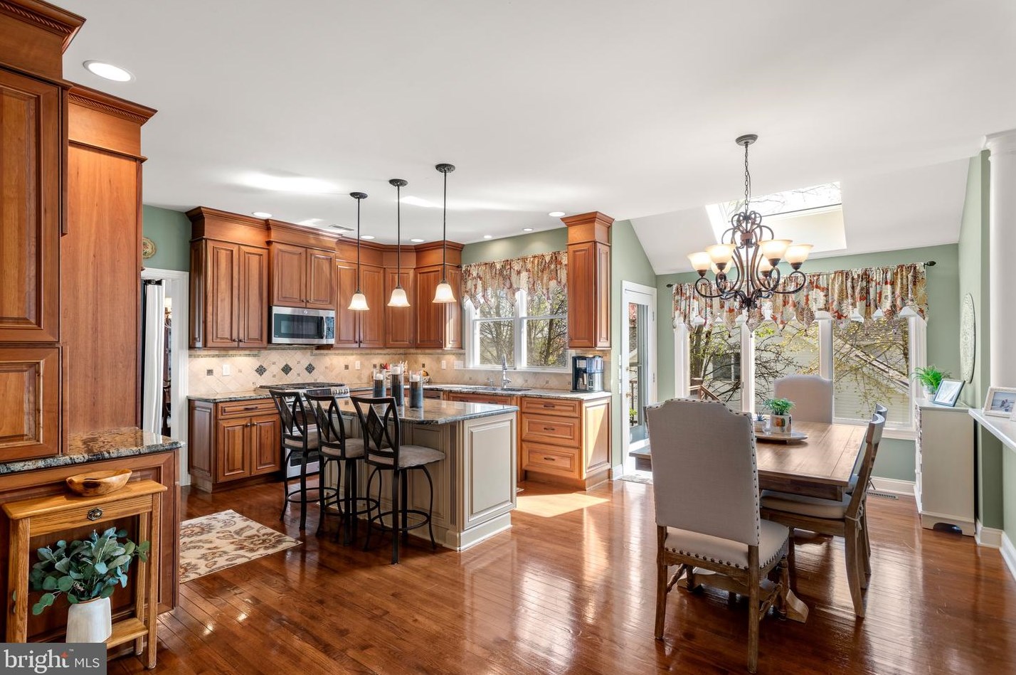 50 Cedar Hill Ln, Media PA 19063-6309 exterior