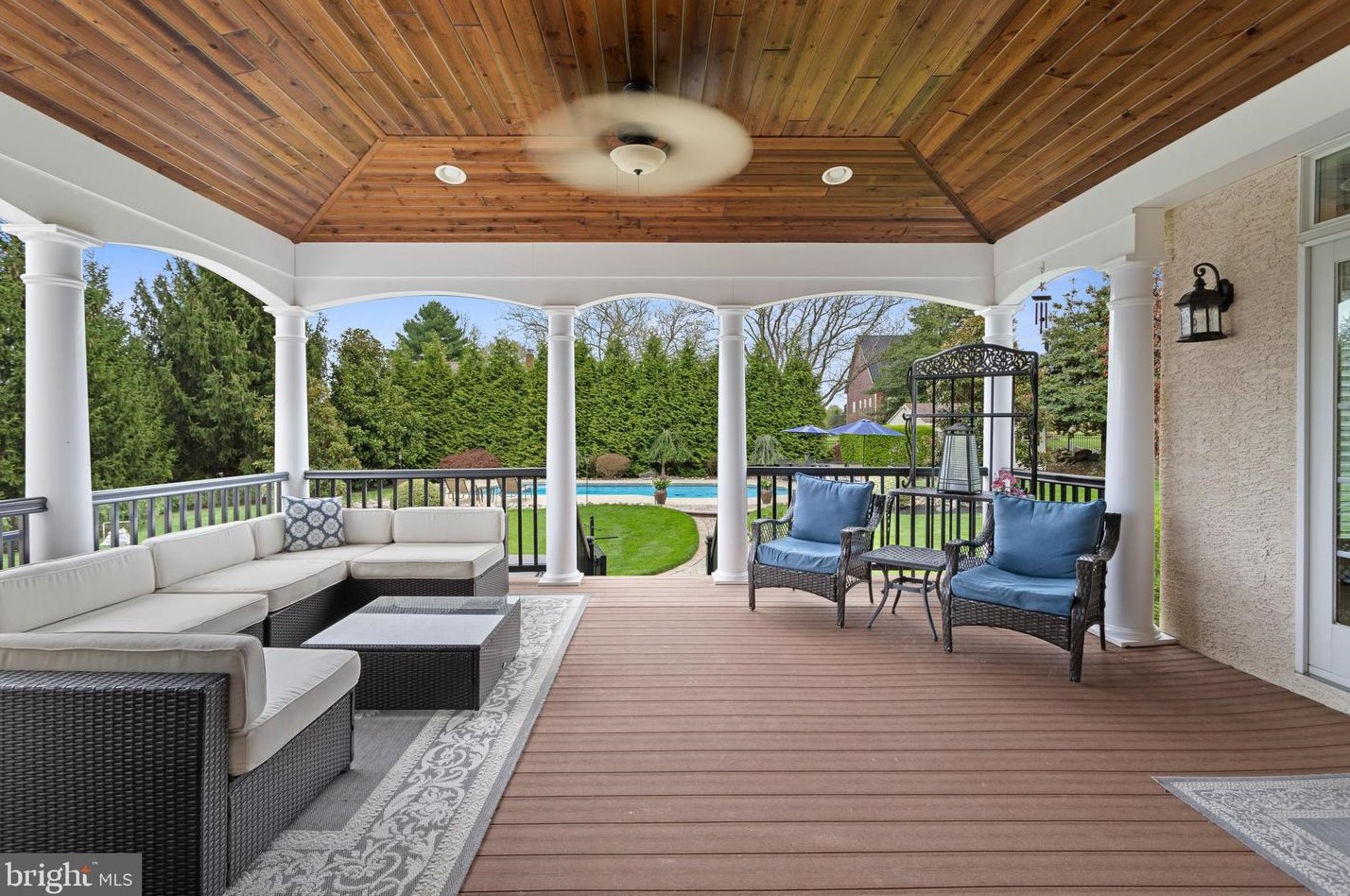 3234 Hamilton Ln, Boothwyn PA  19060-1755 exterior